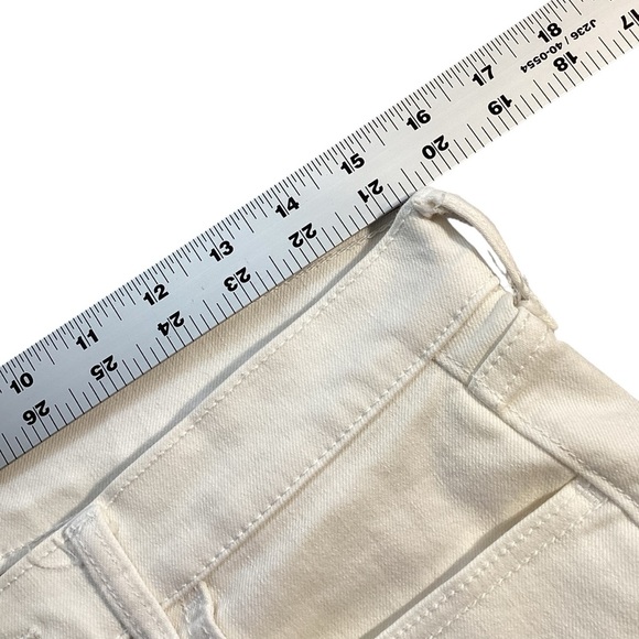 2 Pair Old Navy Cuffed Wow Shorts Size 6 Washed Black & Bright White - Picture 5 of 14